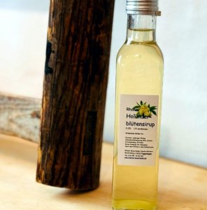 Rhöner Holunderblütensirup